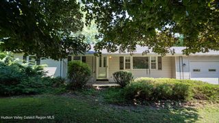 21 Cross Street, Kinderhook, NY 12106