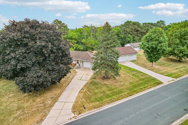 2804 Beam Lane, Eagan, MN 55121
