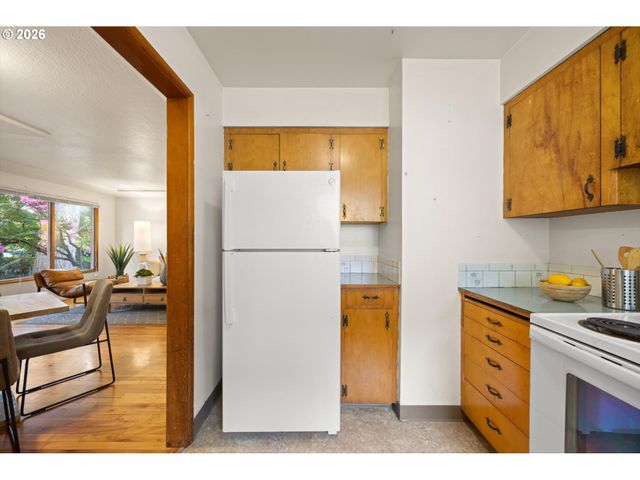 8419 Se 32ND Ave, Portland, OR 97222