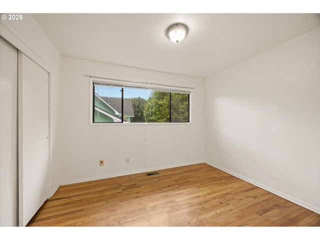 8419 Se 32ND Ave, Portland, OR 97222