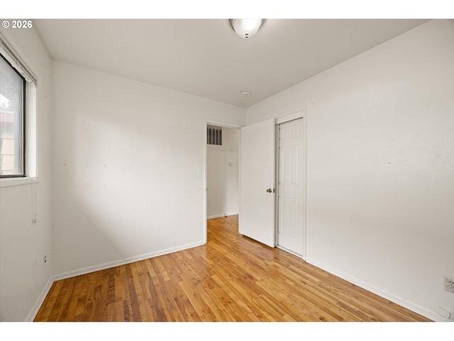 8419 Se 32ND Ave, Portland, OR 97222