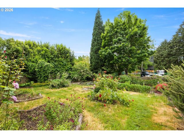 8419 Se 32ND Ave, Portland, OR 97222