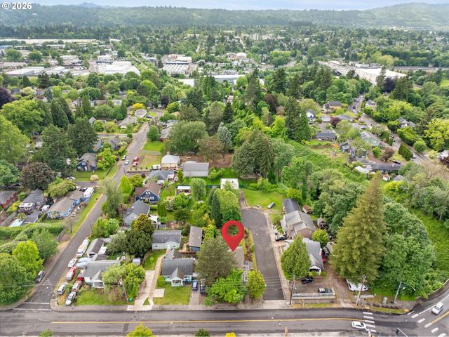 8419 Se 32ND Ave, Portland, OR 97222