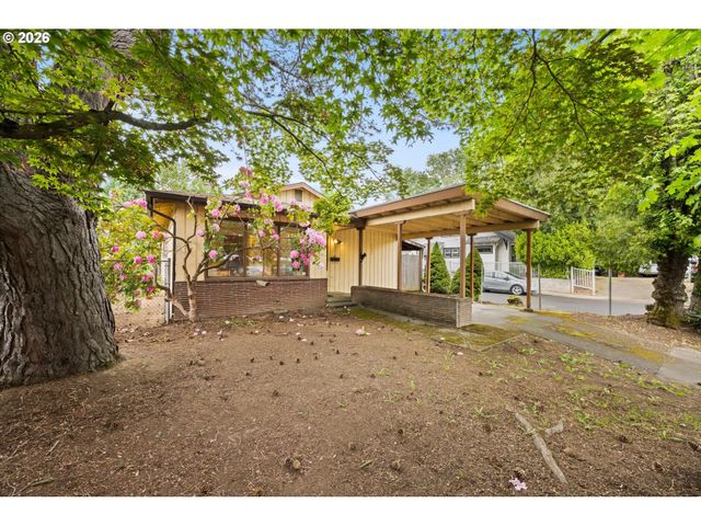 8419 Se 32ND Ave, Portland, OR 97222