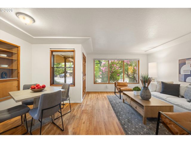 8419 Se 32ND Ave, Portland, OR 97222