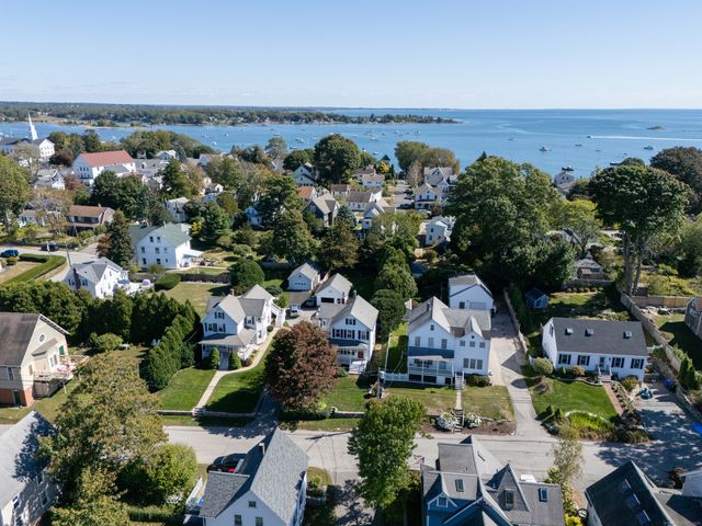 17 High Street, Groton, CT 06340