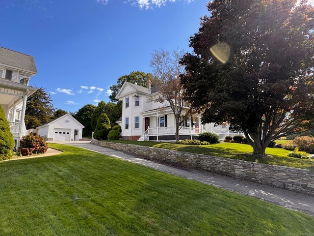 17 High Street, Groton, CT 06340