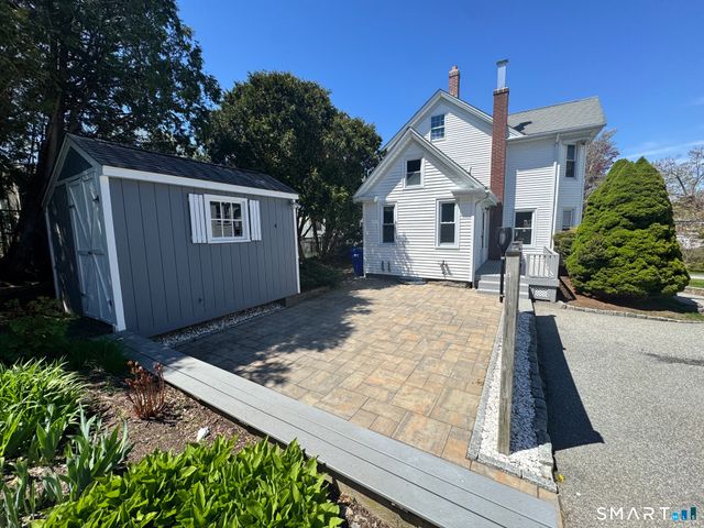 17 High Street, Groton, CT 06340