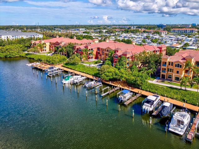 2733 VIA CIPRIANI 830B, Clearwater, FL 33764
