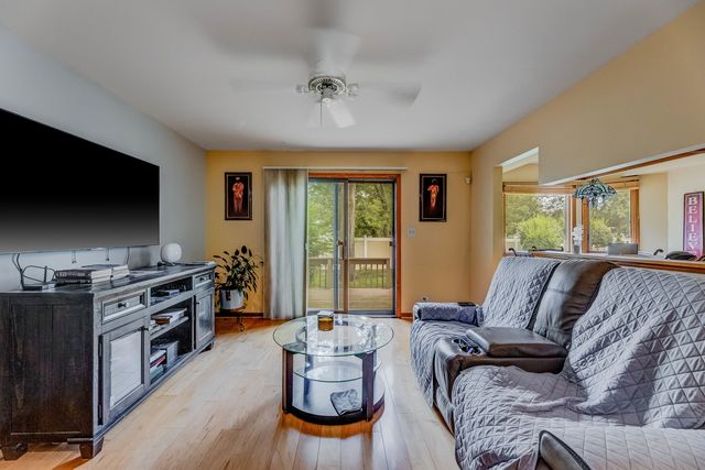 213 Cove Drive, Flossmoor, IL 60422