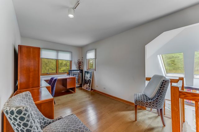 213 Cove Drive, Flossmoor, IL 60422