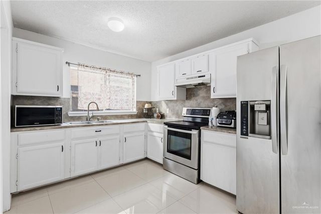 3101 N San Antonio Avenue, San Juan, TX 78589