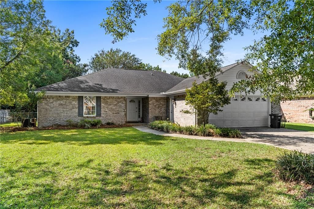 1 Troyer Court, Fairhope, AL 36532 — exterior