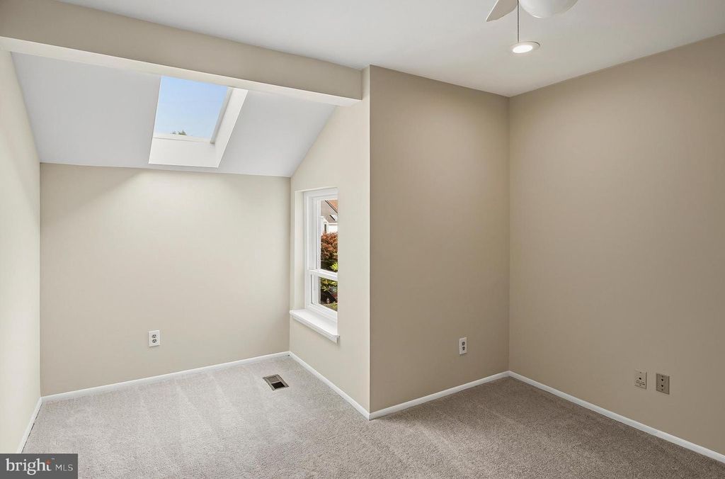 Image 21 of property listing at 7454 SEA CHANGE, Columbia, MD 21045