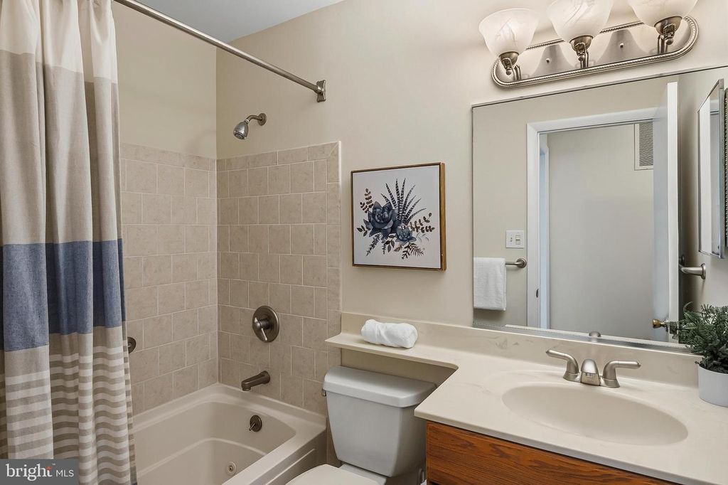 Image 25 of property listing at 7454 SEA CHANGE, Columbia, MD 21045