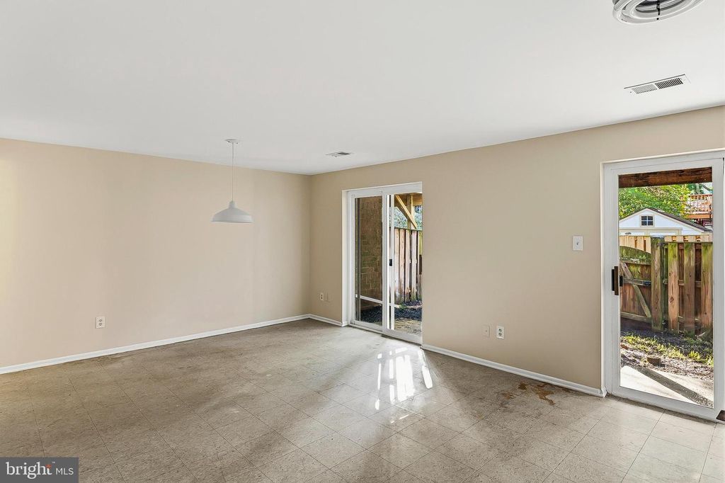 Image 26 of property listing at 7454 SEA CHANGE, Columbia, MD 21045