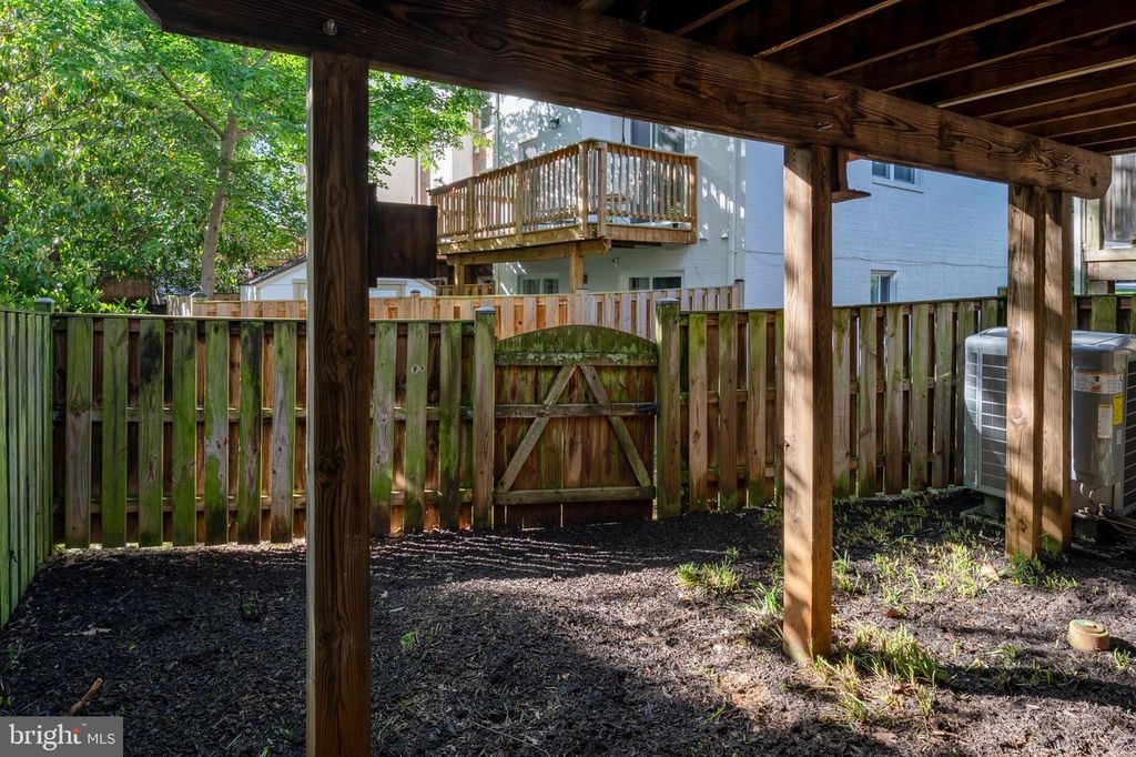 Image 35 of property listing at 7454 SEA CHANGE, Columbia, MD 21045