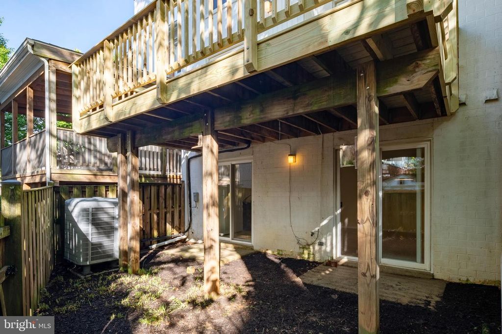 Image 36 of property listing at 7454 SEA CHANGE, Columbia, MD 21045