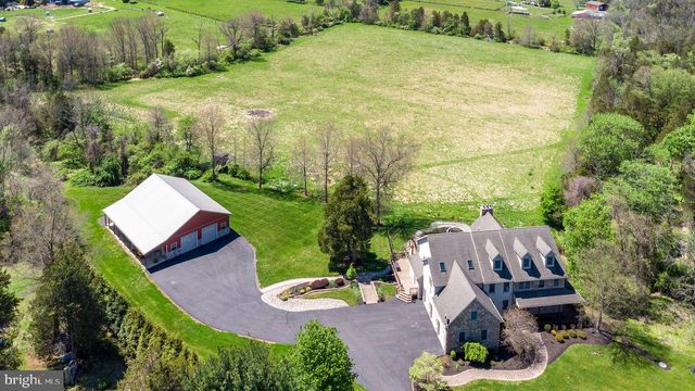 23 RED HILL RD, Pipersville, PA 18947