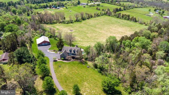 23 RED HILL RD, Pipersville, PA 18947