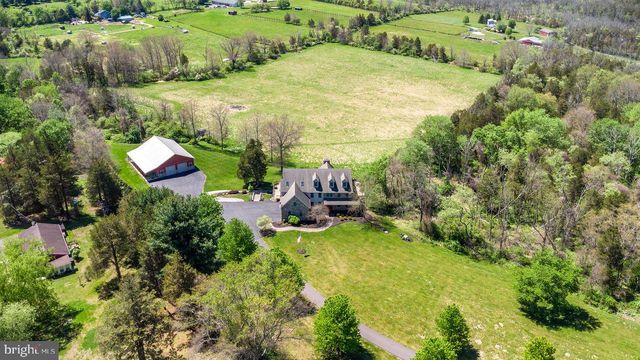 23 RED HILL RD, Pipersville, PA 18947