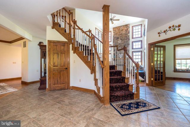 23 RED HILL RD, Pipersville, PA 18947