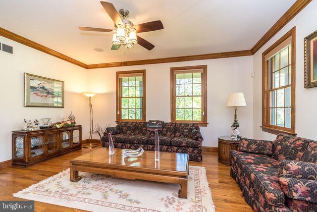 23 RED HILL RD, Pipersville, PA 18947