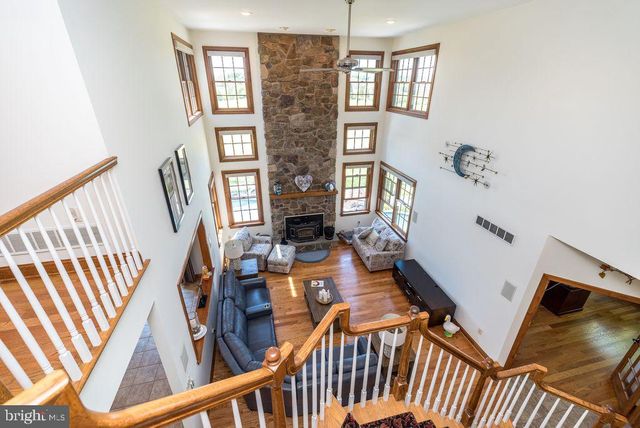 23 RED HILL RD, Pipersville, PA 18947