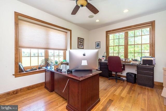 23 RED HILL RD, Pipersville, PA 18947