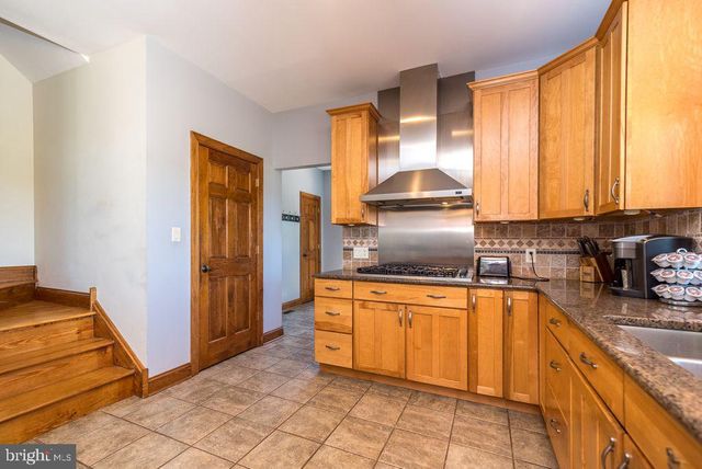 23 RED HILL RD, Pipersville, PA 18947