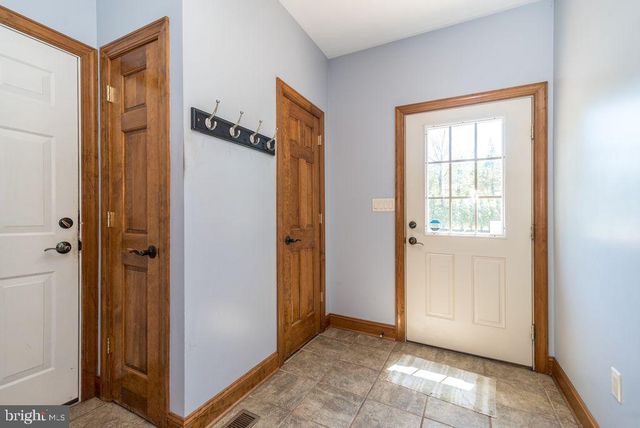 23 RED HILL RD, Pipersville, PA 18947