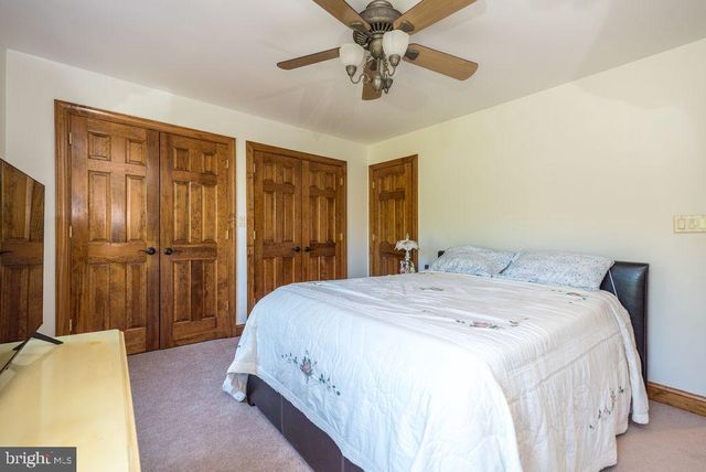 23 RED HILL RD, Pipersville, PA 18947