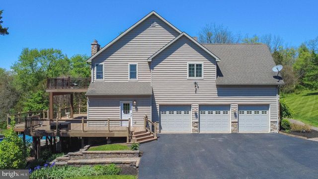 23 RED HILL RD, Pipersville, PA 18947