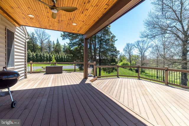 23 RED HILL RD, Pipersville, PA 18947
