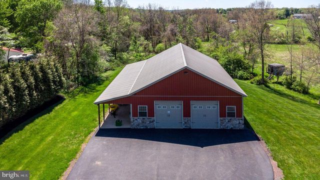 23 RED HILL RD, Pipersville, PA 18947