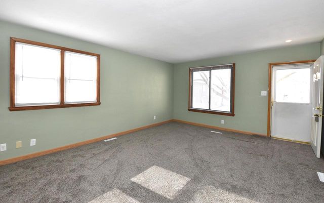 4607 25th AVENUE, Kenosha, WI 53140