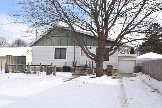 4607 25th AVENUE, Kenosha, WI 53140