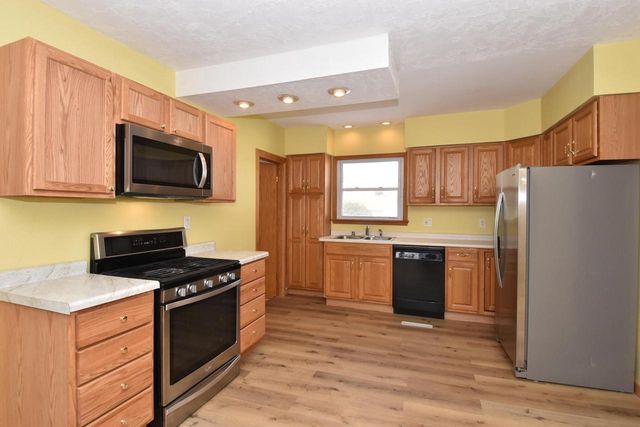 4607 25th AVENUE, Kenosha, WI 53140