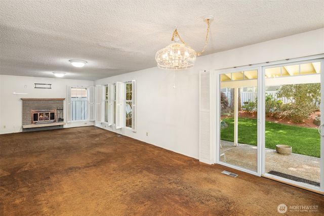 18855 SE 42nd Street, Issaquah, WA 98027