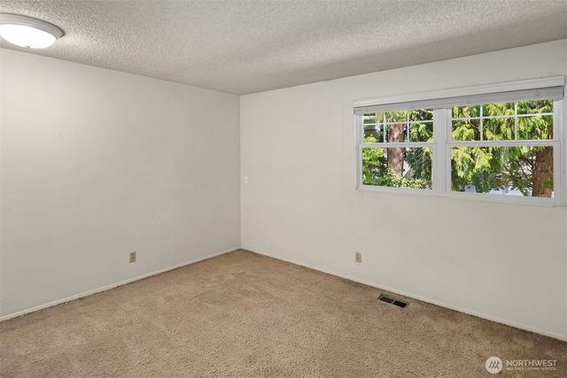 18855 SE 42nd Street, Issaquah, WA 98027