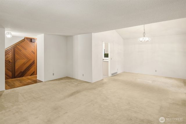 18855 SE 42nd Street, Issaquah, WA 98027