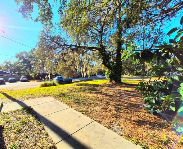 1702 E MULBERRY DRIVE A, Tampa, FL 33604