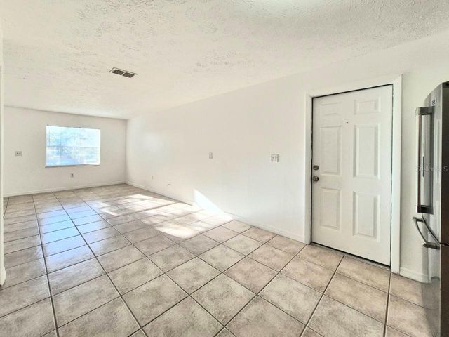 1702 E MULBERRY DRIVE A, Tampa, FL 33604