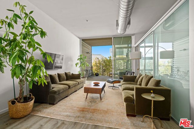 4080 Glencoe Avenue 214, Marina Del Rey, CA 90292