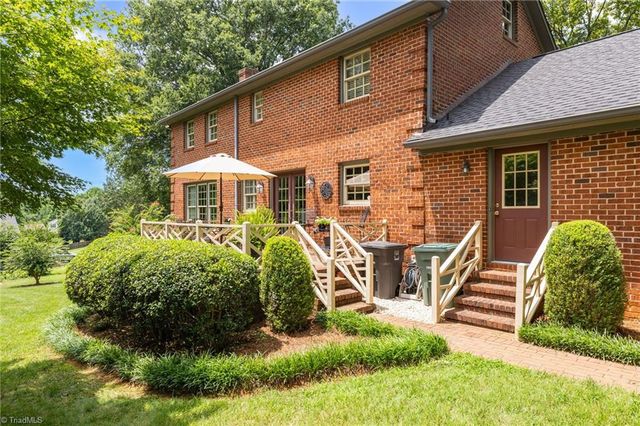 6001 Muirfield Drive, Greensboro, NC 27410