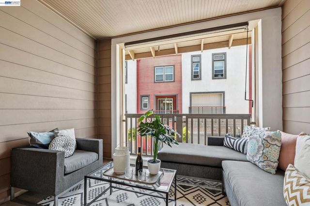 1815 Balsa St, Alameda, CA 94501