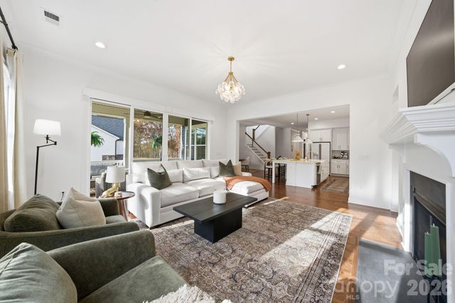 16515 Munson Hill Road, Charlotte, NC 28278