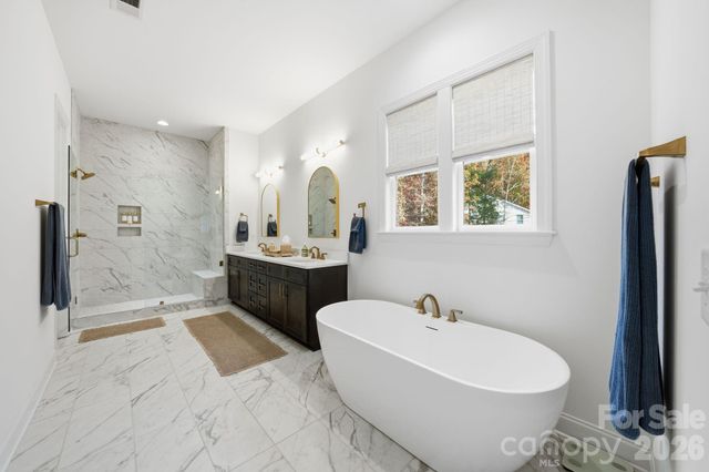 16515 Munson Hill Road, Charlotte, NC 28278