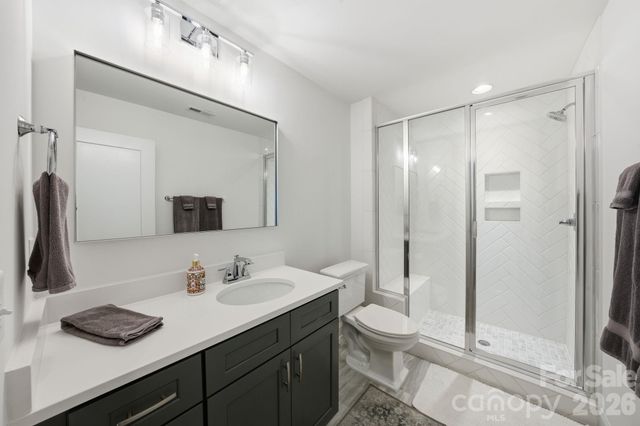 16515 Munson Hill Road, Charlotte, NC 28278