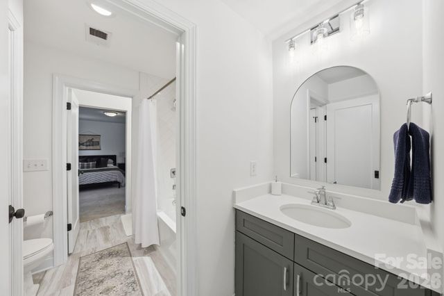 16515 Munson Hill Road, Charlotte, NC 28278